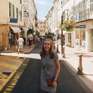 Meet your Posher, Leah